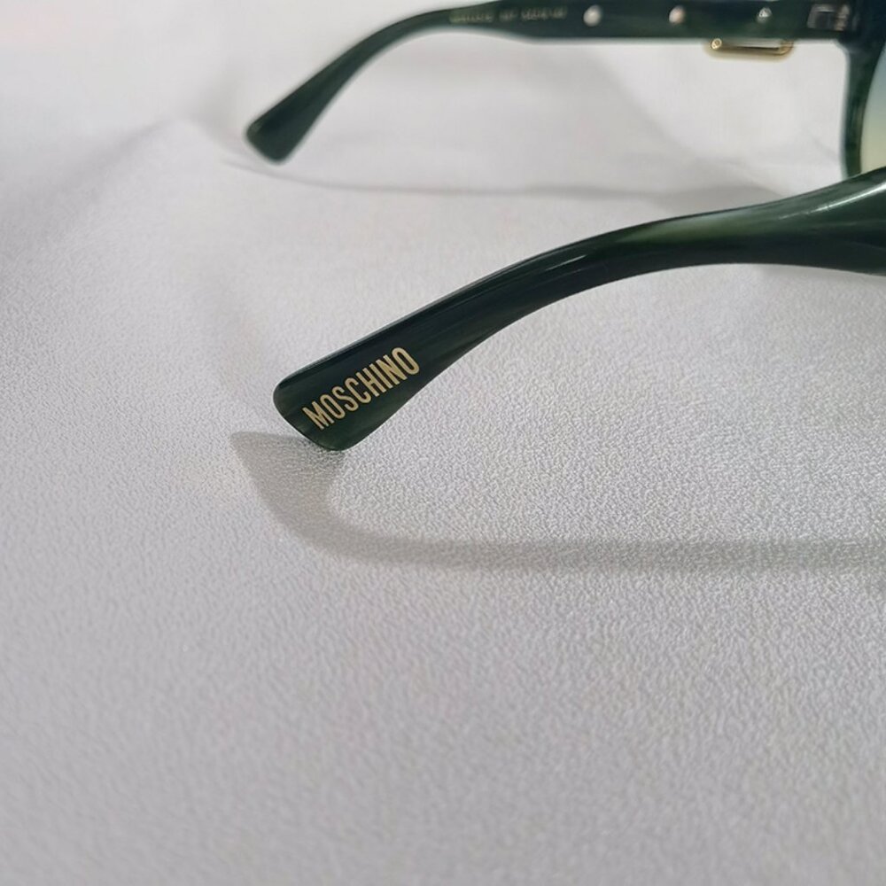 Moschino Green Gradient Sunglasses For Men And Women - Picture 5 of 10